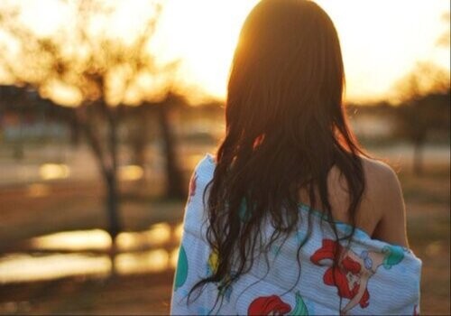 南京婚外情調查取證：帶著養子女到哪里可以解除收養關系